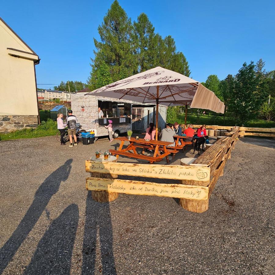 Apartmany Na Sjezdovce Sedloňov Exteriör bild